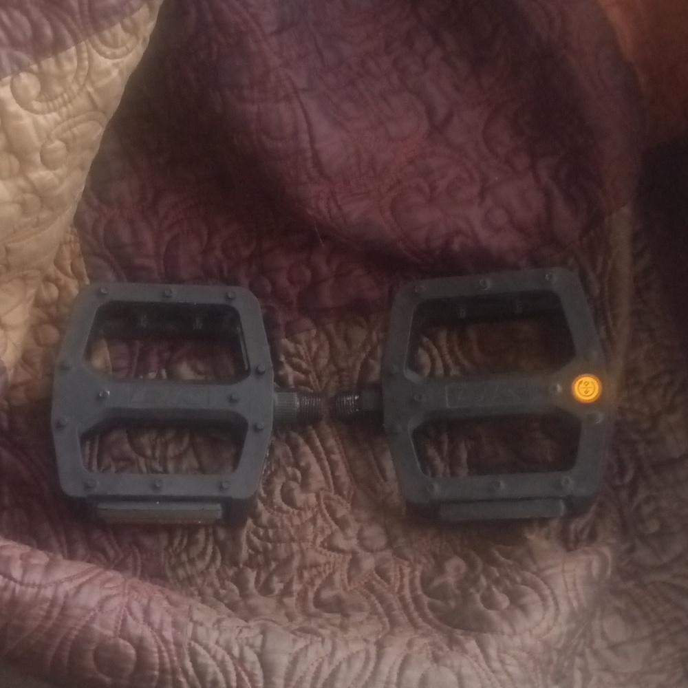 nwot dk bmx pedles